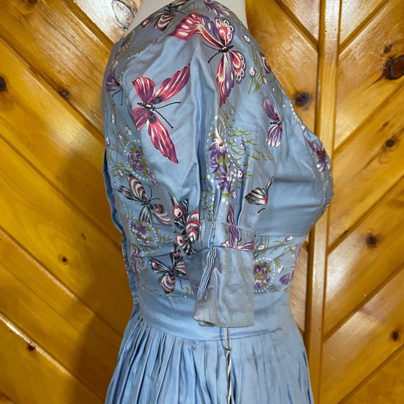Vintage 1950s NWT Prentiss Lane Dorothy Burns Butterfly Floral Dress 11 ILGWU - Picture 3 of 13